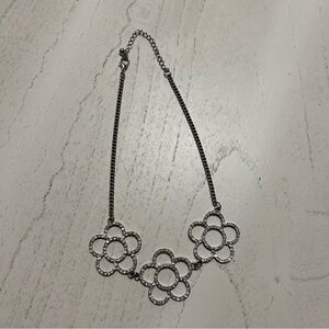 💙Silver Floral Necklace